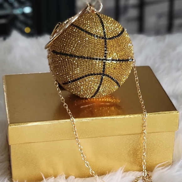 Clutch - Picture 1 of 1